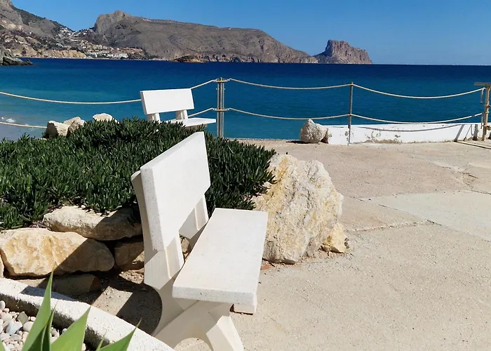 Azul - Estudio Con Vistas Al Mar, Piscina Y Acceso Directo A La Playa By Redi